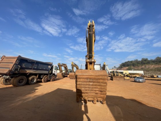 2018 Caterpillar 336D2L