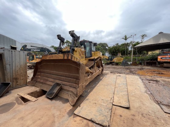 2021 Caterpillar D8T