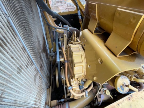 2021 Caterpillar D8T