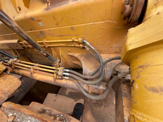 2021 Caterpillar D8T
