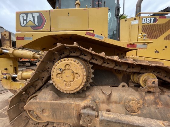 2021 Caterpillar D8T