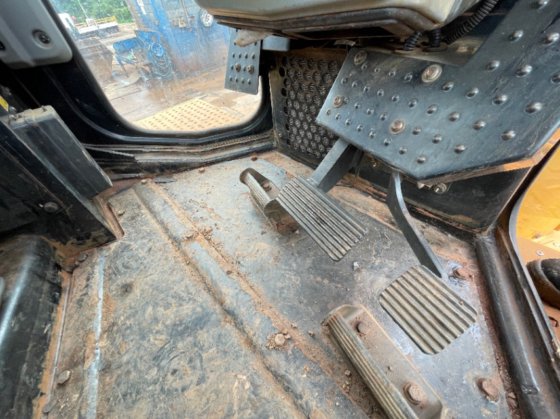 2021 Caterpillar D8T