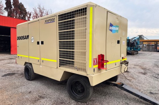 2012 Doosan XHP900WCAT