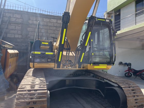 2007 Caterpillar 330CLME