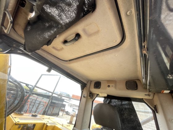 2010 Komatsu PC138USB