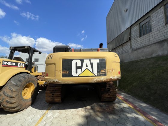 2008 Caterpillar 330DL
