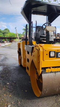 2011 Caterpillar CB434D