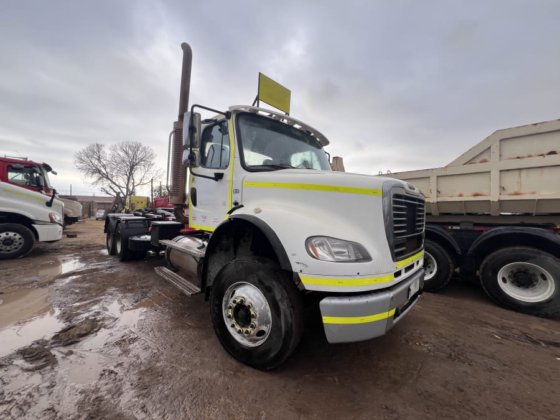 2015 Freightliner M2 112