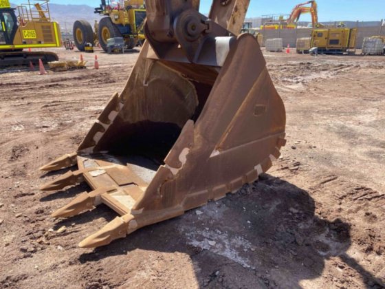 2017 Caterpillar 349D2L