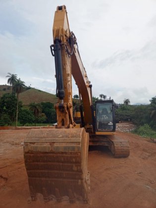 2022 Caterpillar 320