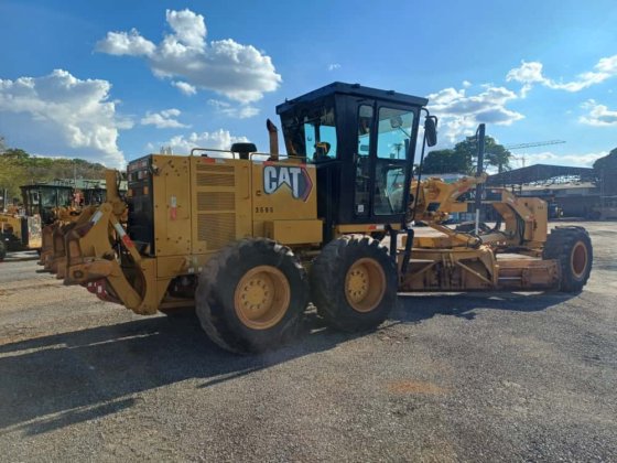 2021 Caterpillar 140K