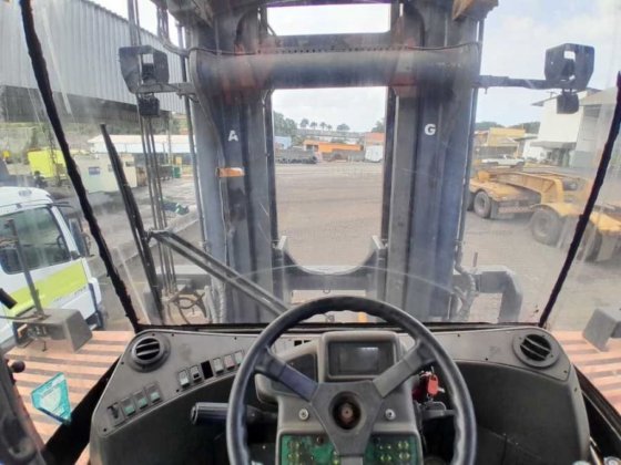 2012 Kalmar DCF450-12