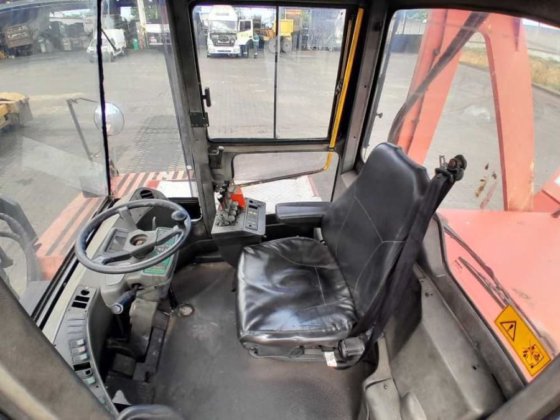 2012 Kalmar DCF450-12