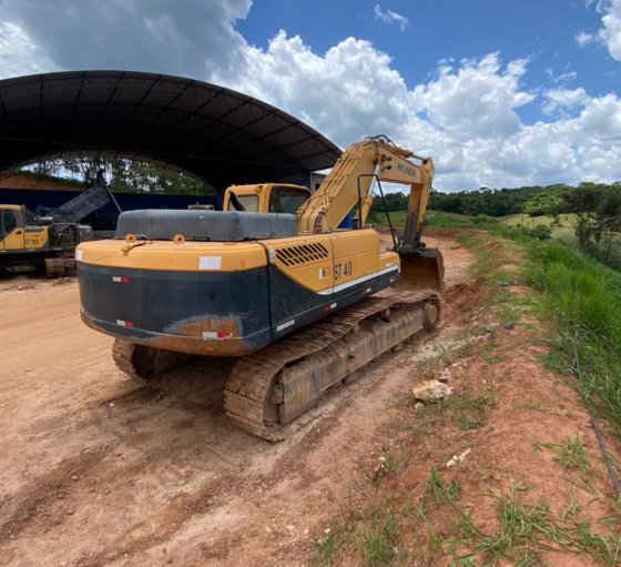 2014 Hyundai R330C-9