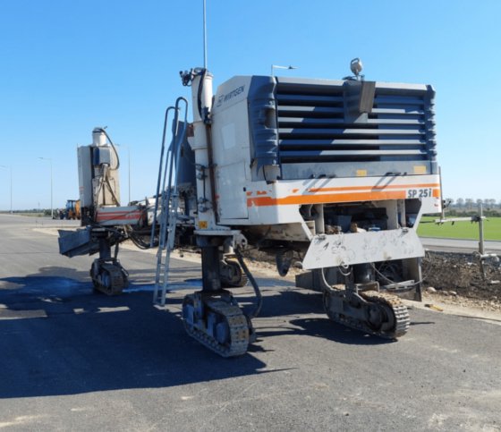 2016 Wirtgen SP25I
