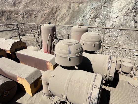 2019 Caterpillar 6040FS