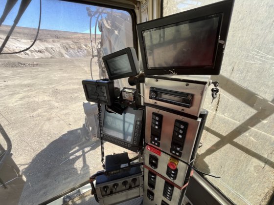 2019 Caterpillar 6040FS