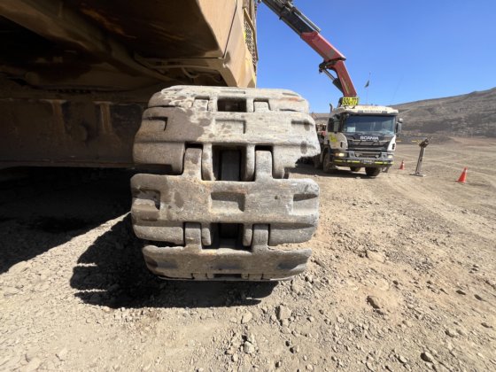 2019 Caterpillar 6040FS