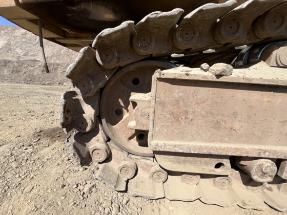 2019 Caterpillar 6040FS