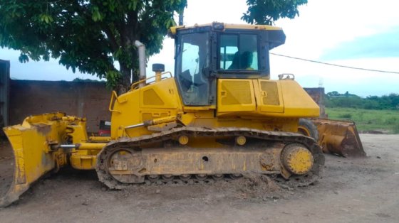 2015 Komatsu D61