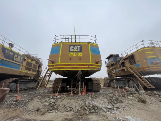 2013 Caterpillar 6040FS