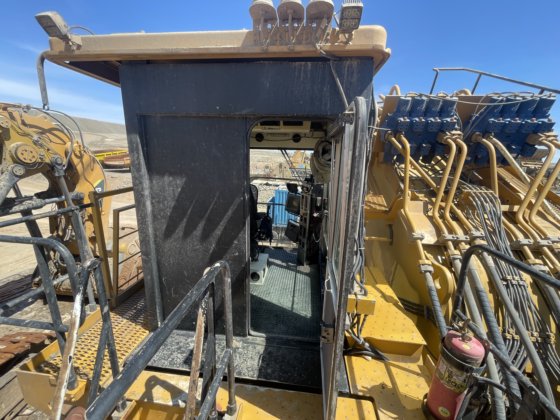 2013 Caterpillar 6040FS