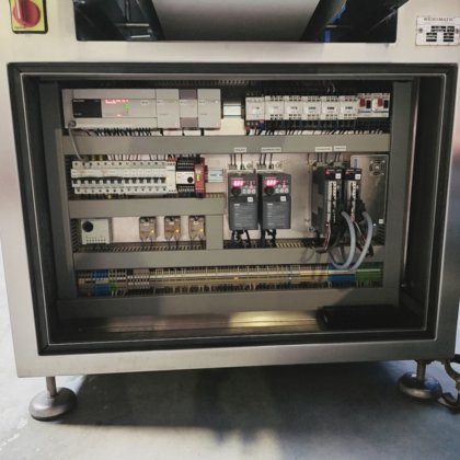 WEBOMATIC TL500 自動包装機（トレーシーラー）