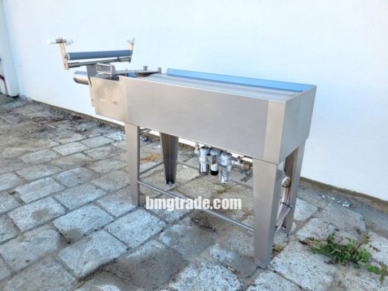 メタルバッド・ノヴィツキハム充填機 NM-2K