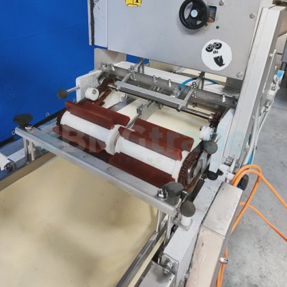 STEEN ST600 スキンナー