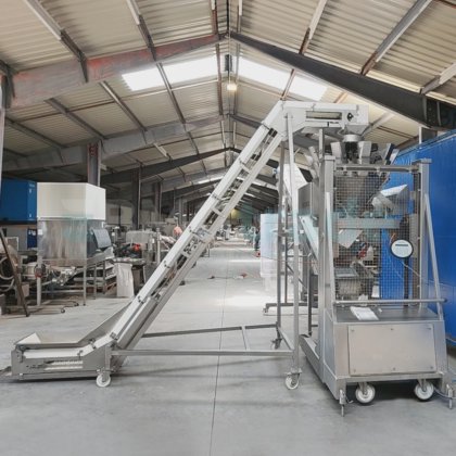 2006 配备 BILWINCO 多头计量机和 HASSIA