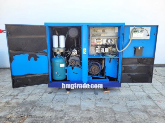 2004 CompAir L75-8 ロータリースクリューコンプレッサー