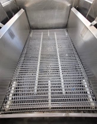 Cryovac包装・収縮ライン