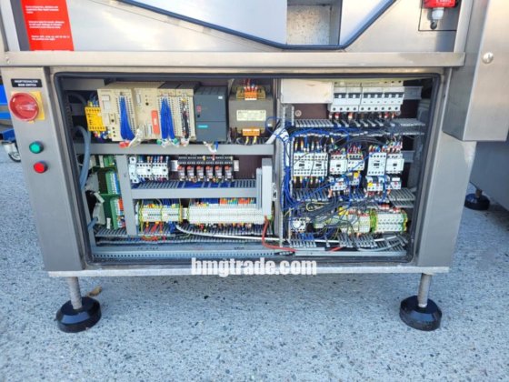 Cryovac包装・収縮ライン