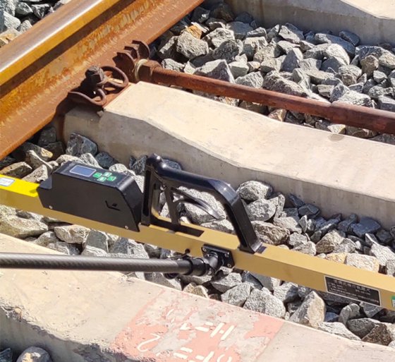 railway track survey railway gauge railway track inspection device in