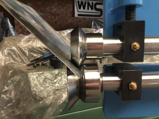 WNS 滚珠器折边卷套装 22 毫米内径