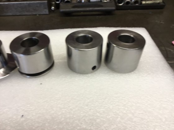 WNS 滚珠器折边卷套装 22 毫米内径