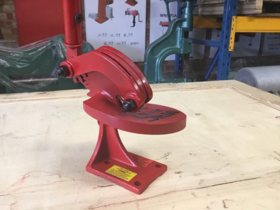 WNS 无喉剪/弯刀剪 100 毫米