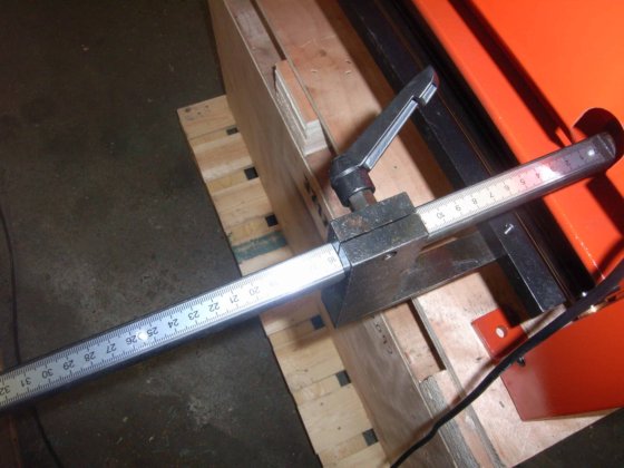 WNS 650 毫米杠杆式断头台