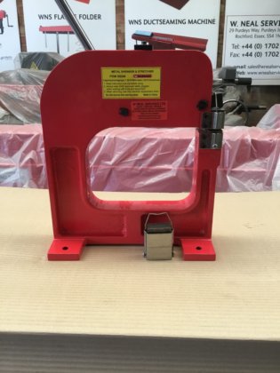 WNS 深喉式手动缩管机/拉伸器 208 毫米