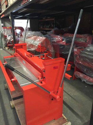 WNS 1500 毫米杠杆式断头台