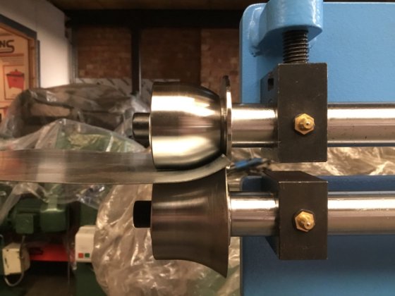 WNS 珠辊轴圆辊套装 22 毫米内径