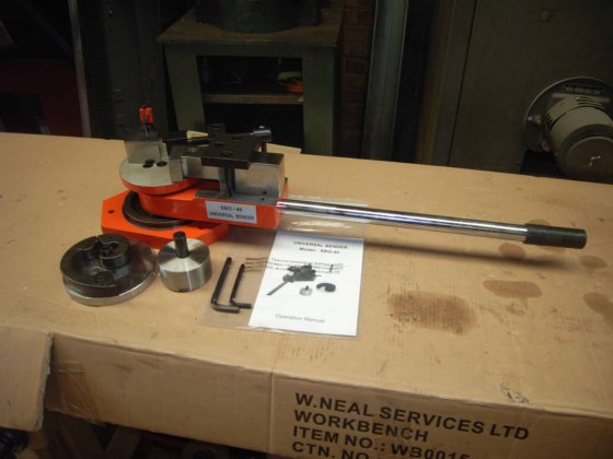 40 毫米 WNS 条形和卷轴弯曲机