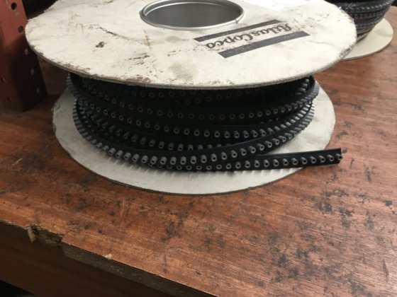 WNS アトラスコプコ ヘンロブセルフピアスリベット