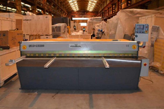 WNS 动力/机械操作断头台