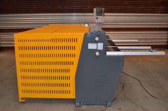 WNS 动力/机械操作断头台