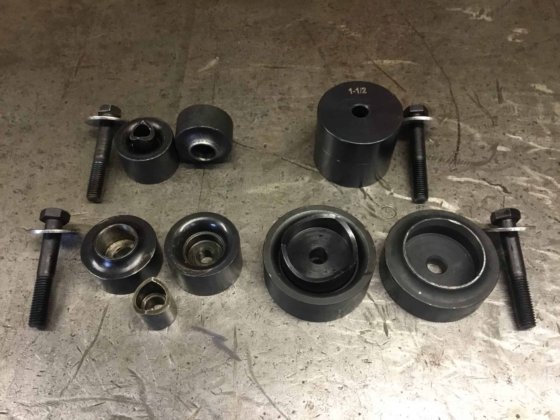 WNS 冲孔和喇叭口模具组