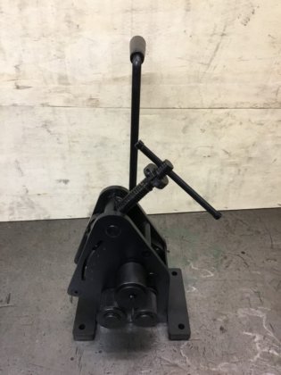 WNS 重型手动辊环机