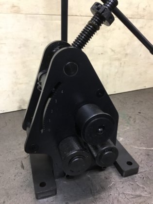 WNS 重型手动辊环机