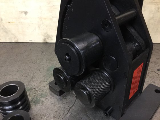 WNS 重型手动辊环机