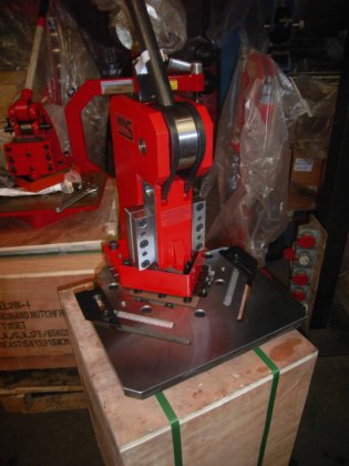 WNS ヘビーデューティーコーナーノッチャー 100mm